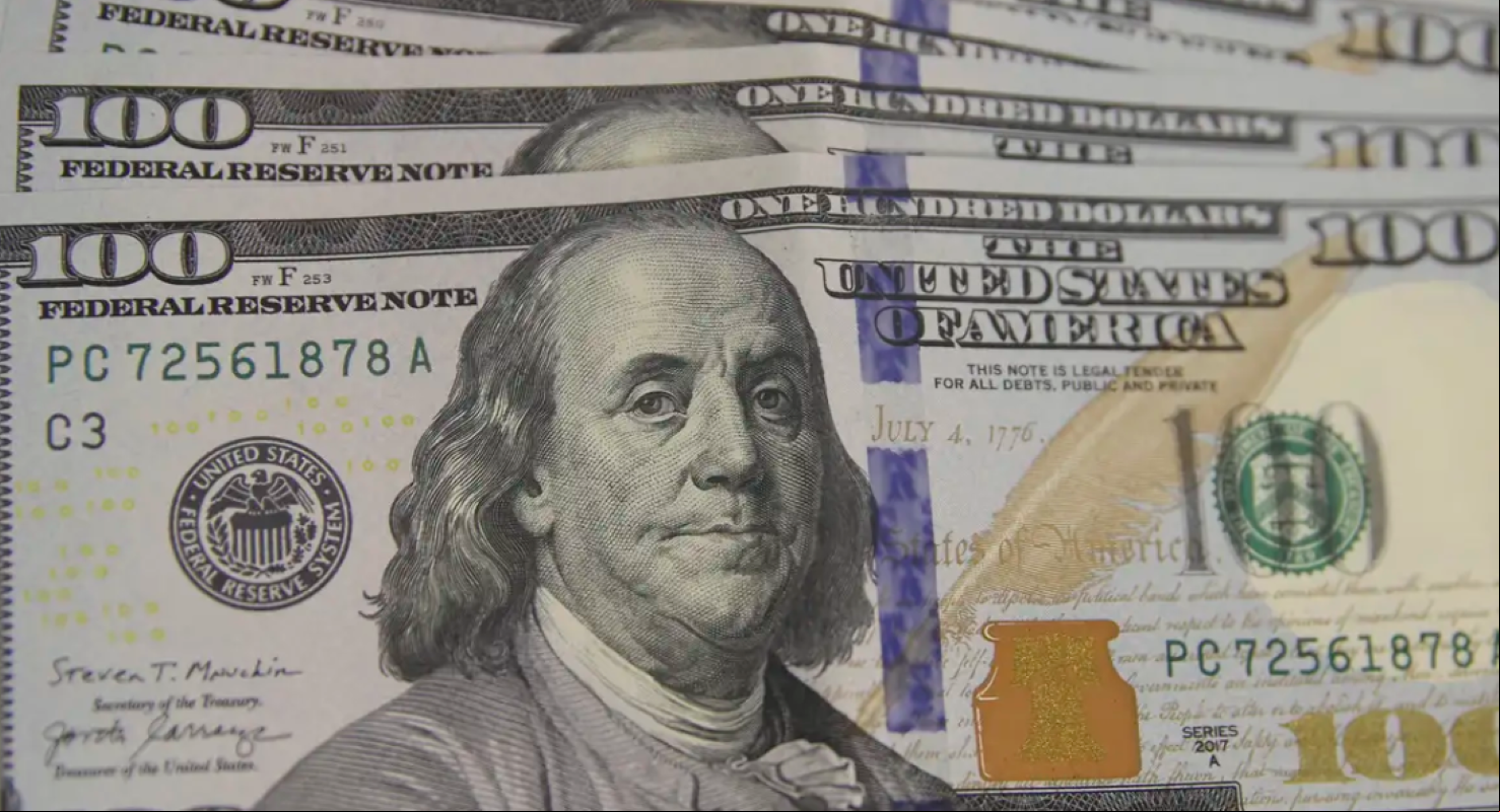 O valor do dólar caiu ao longo de toda semana