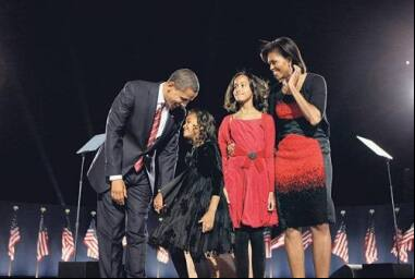 Michelle conta que, na fase presidencial, as filhas chegaram a se afastar dos pais; hoje,  Malia tem 26, e Sasha tem 23 anos