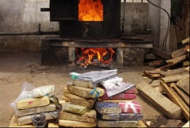Droga apreendida pelas autoridades e incinerada em Minas