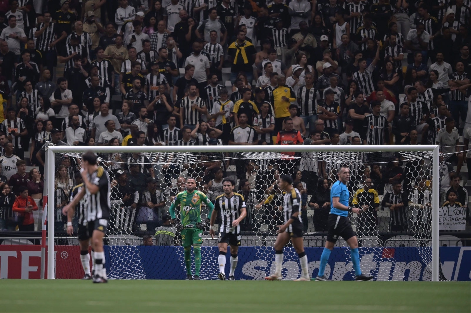Atlético levou o empate na partida no final do primeiro tempo