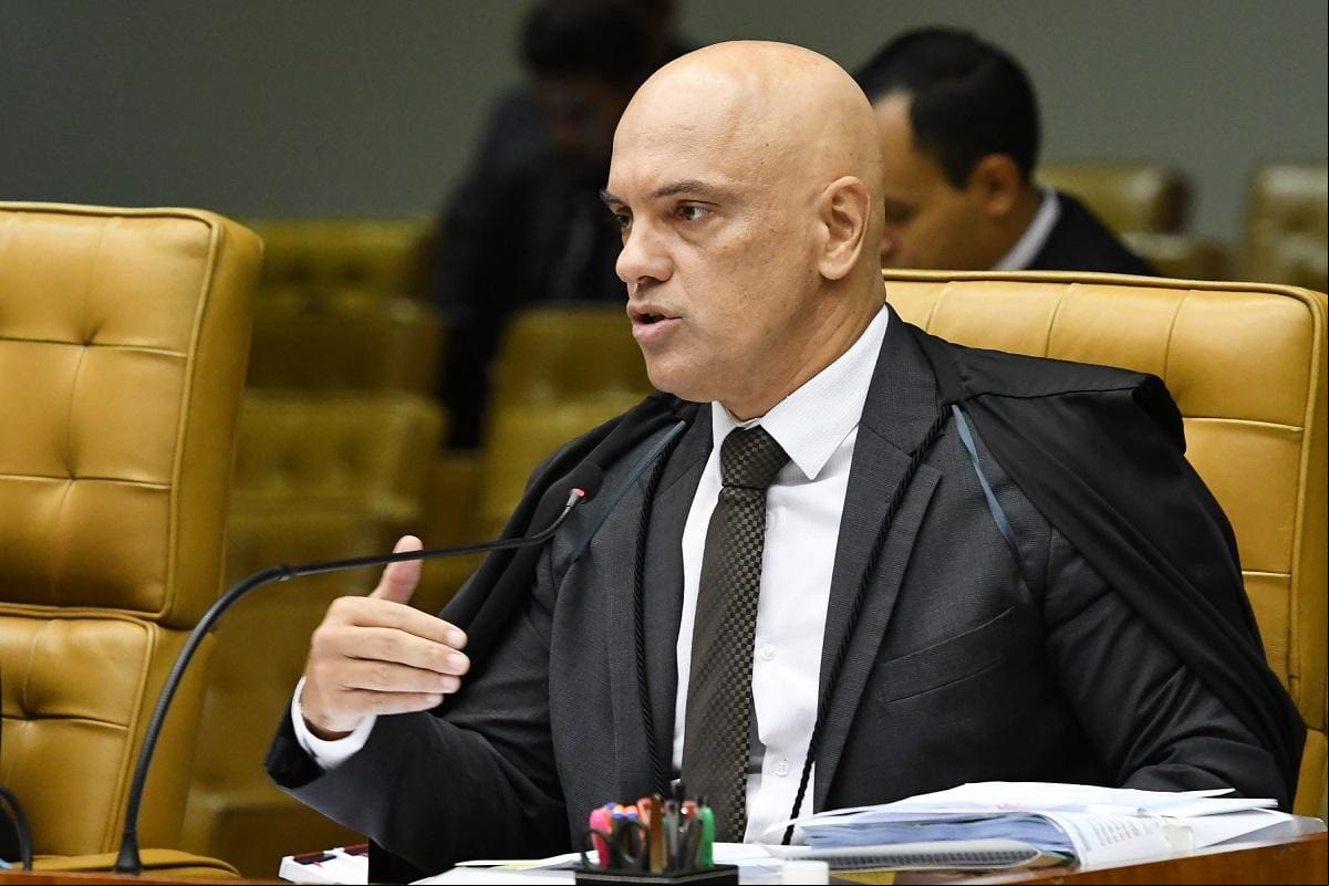 Alexandre de Moraes decidiu remover bloqueio das contas