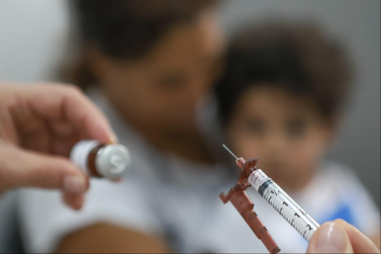 Vacina é a maneira mais eficaz e segura de se prevenir contra o sarampo