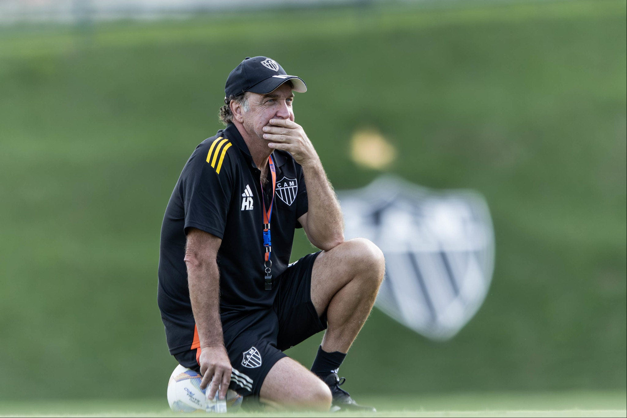 Cuca cumpre sua quarta agem pelo Atlético