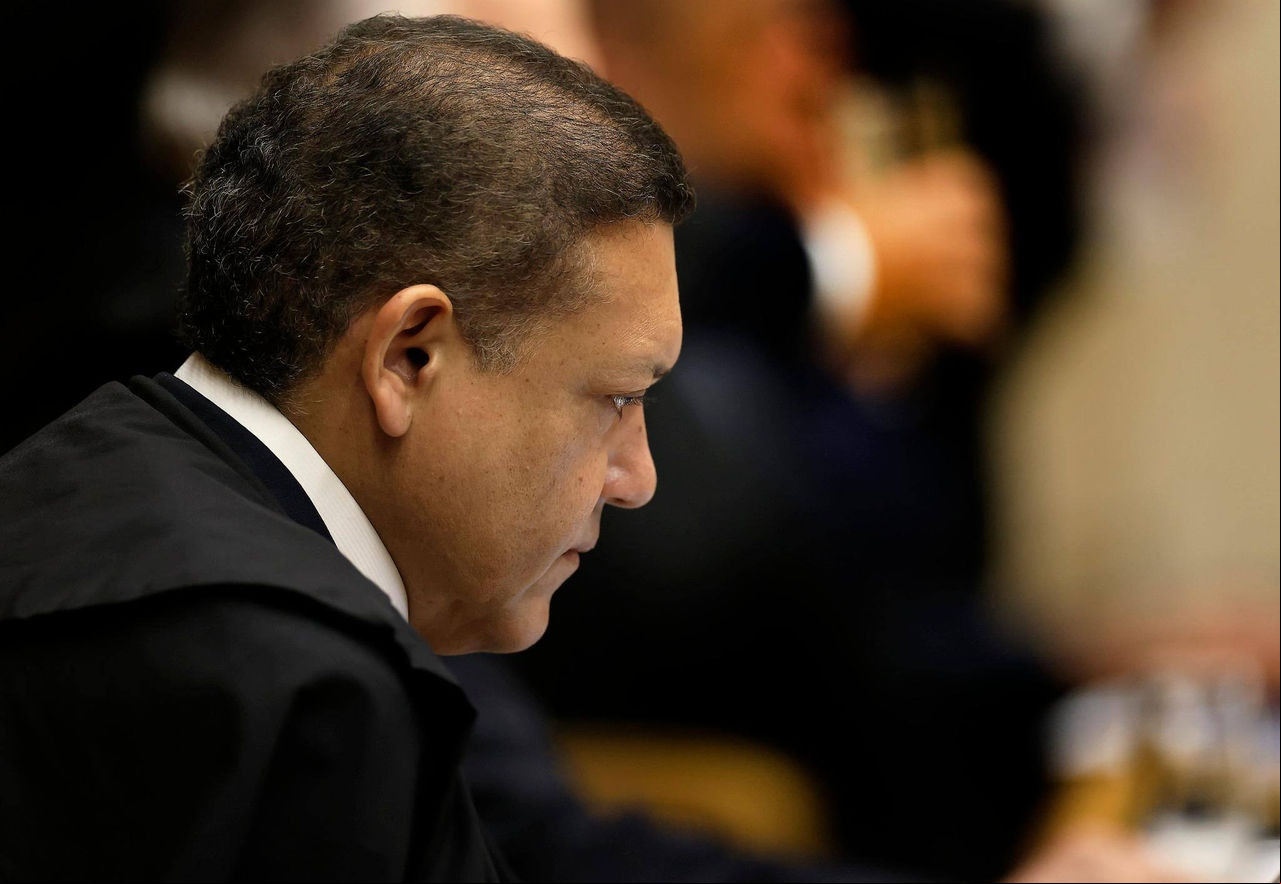 Nunes Marques é relator no Supremo de dois recursos que questionam a decisão de Moraes sobre bloqueio do X