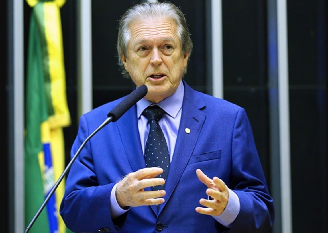 Luciano Bivar, atual presidente do União Brasil