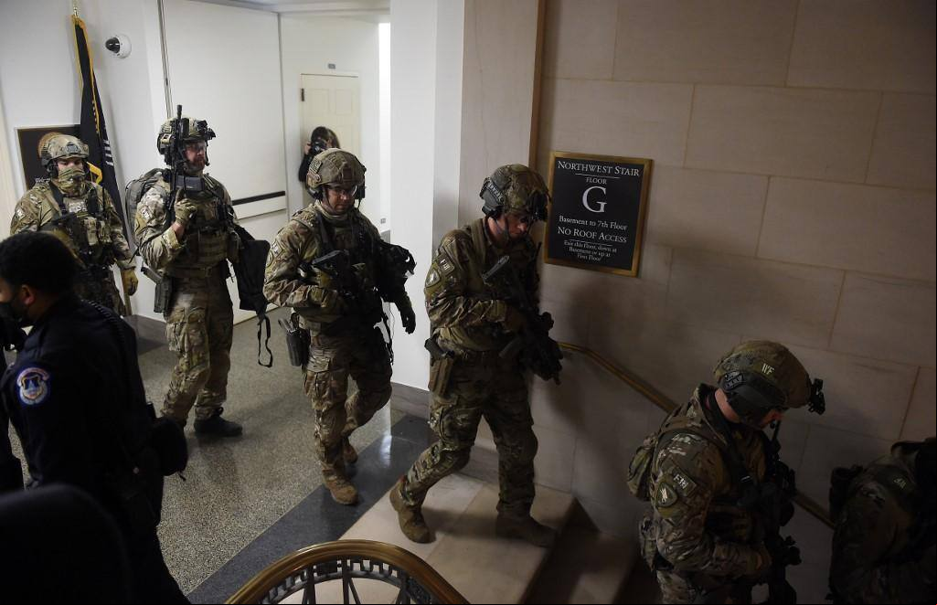 Swat FBI - Invasão ao congresso americano nos EUA