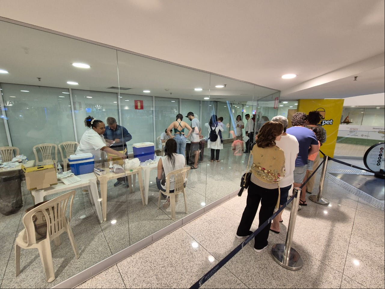 Boulevard Shopping recebeu ponto de vacinação contra a gripe