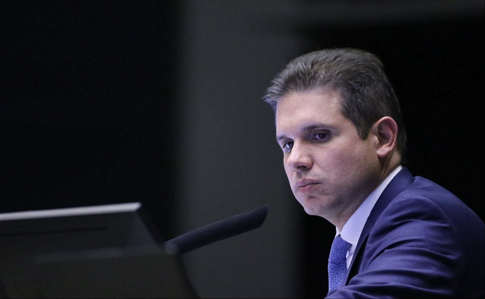 Presidente da Câmara, Hugo Motta (Republicanos-PB), marcou reunião com líderes para o domingo (8); representantes do Ministério da Fazenda vão comparecer ao encontro