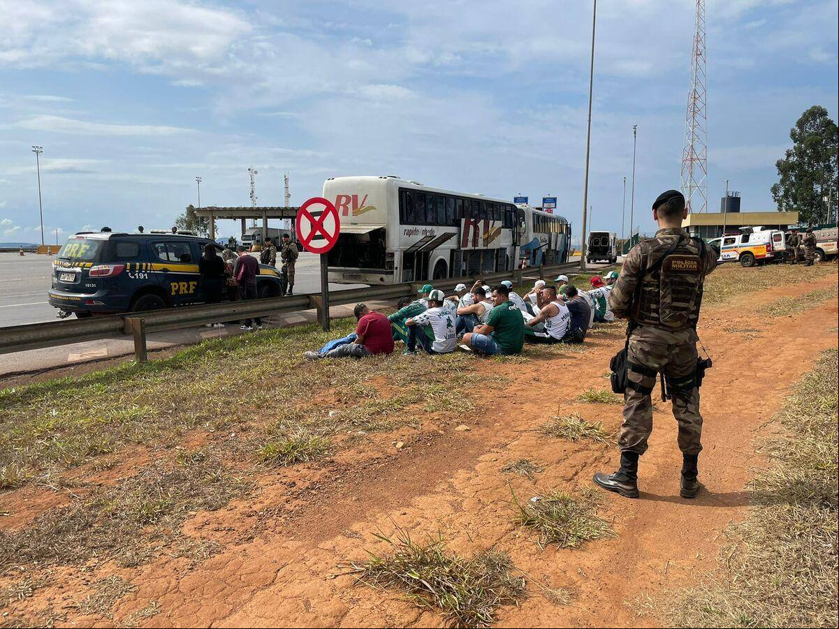 Torcedores do Palmeiras foram escoltados até BH
