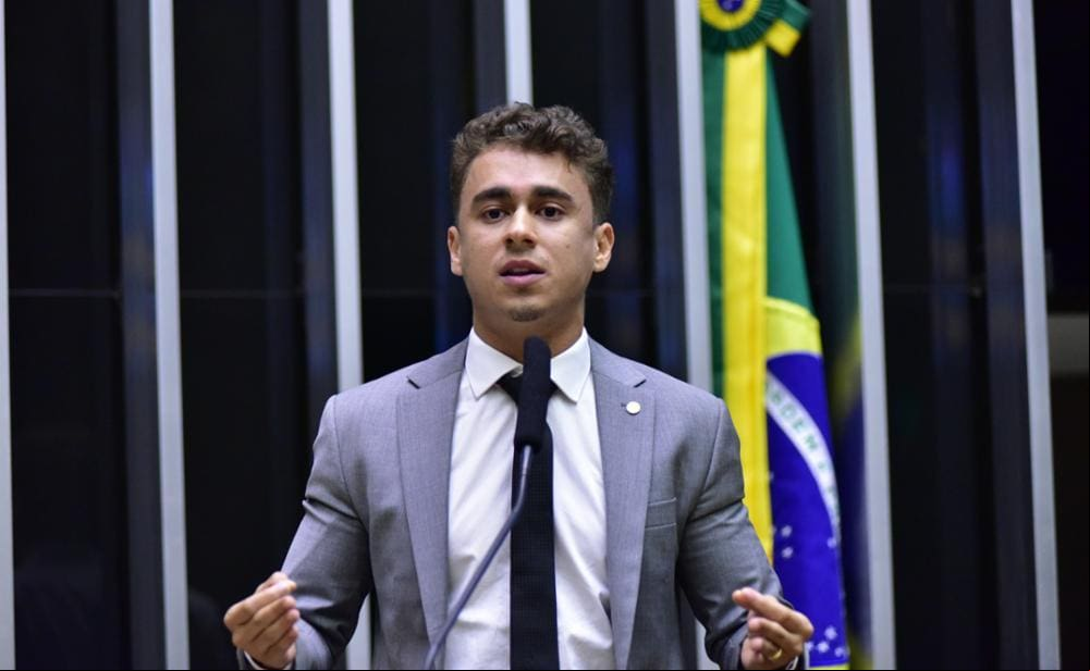 O deputado federal Nikolas Ferreira durante discurso na Câmara