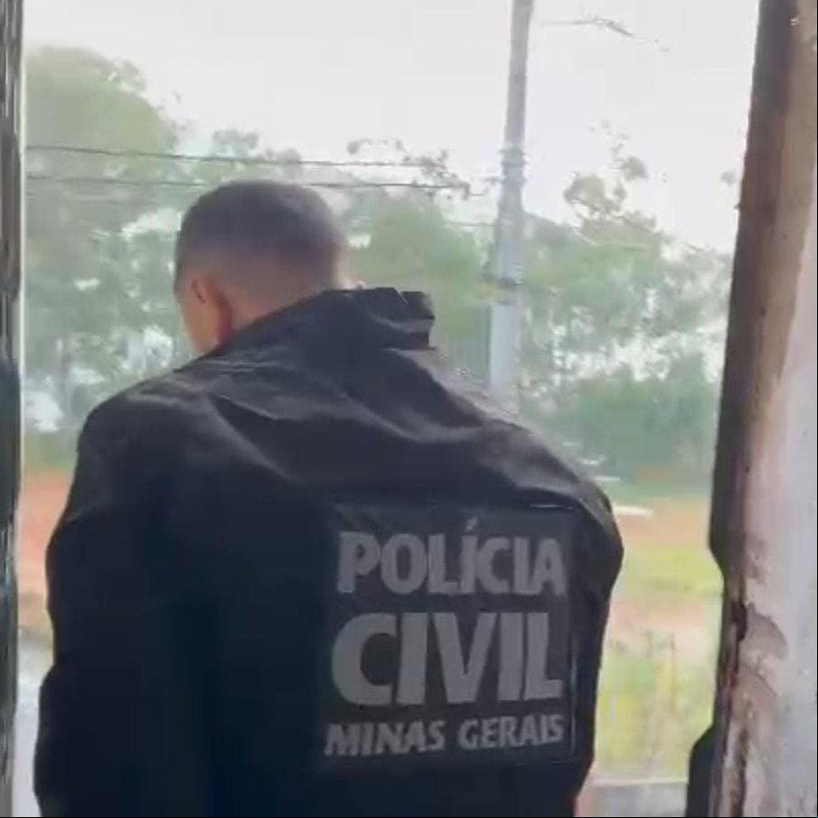 Operação foi realizada na manhã desta terça-feira (23 de abril)
