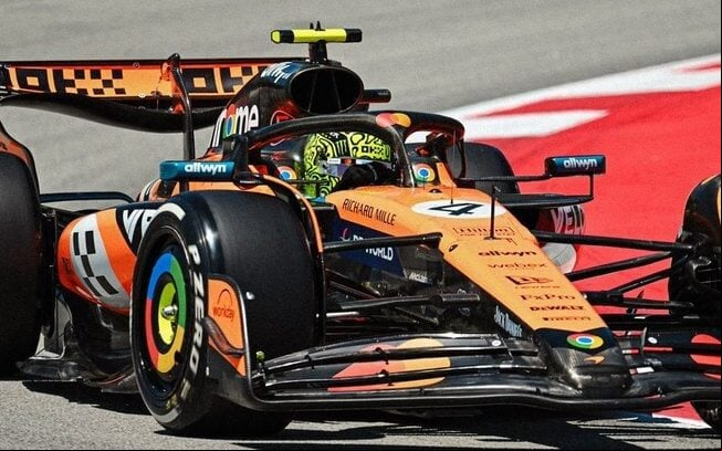 Lando Norris no Circuito da Catalunha, em Barcelona (Foto: McLaren)