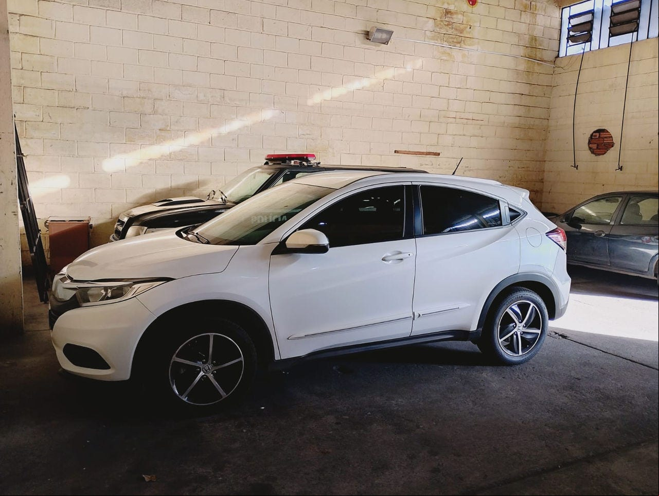 Mulher teria comprado um carro Honda HR-V, modelo 2019, no PIX, com dinheiro da tia  